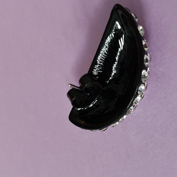 New Anthropologie Crystal Post Earrings Black Tone - Picture 8 of 9